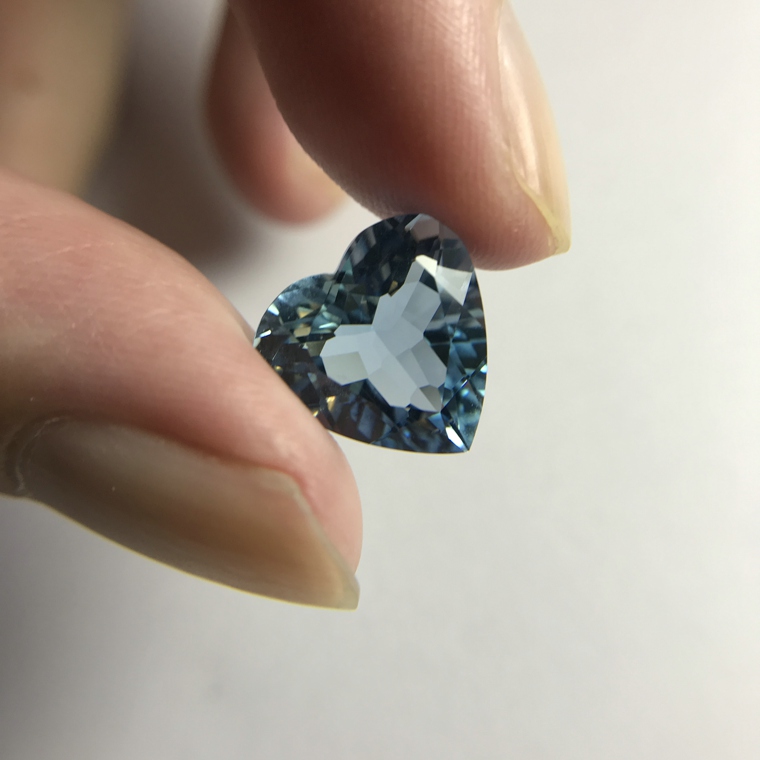 Natural Aquamarine, Heart-Shaped Aquamarine